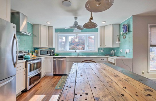 Milford House | Vibrant Milford Home w/Boat Dock & Patio!