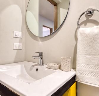 La Condesa Apartment | VICENTE SUAREZ By Mr W