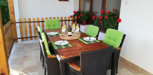 Buk House | Vicky's House