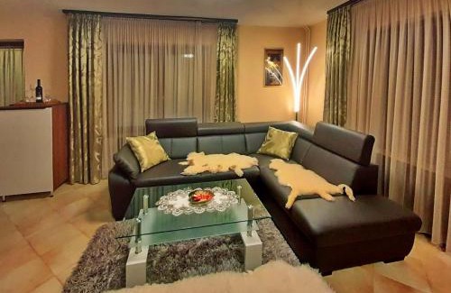 Buk House | Vicky's House