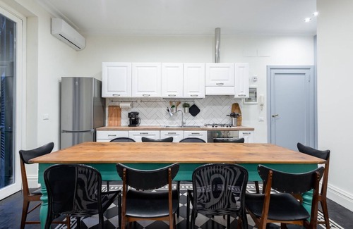Flaminio House | Vico29 Piazza del Popolo - A Luxury Big Home for Families & Friends