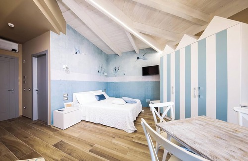 Marina di Altidona House | Vicolo Malavolta 7 Rooms and Suites