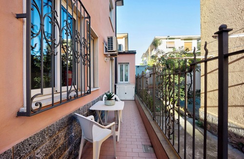 Diano Marina Apartment | 'Victoria Apartments Fil Rouge' with Balcony, A/C & Wi-Fi