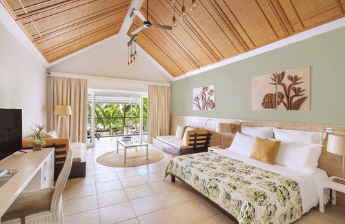 Pointe Aux Piments Resort | Victoria Beachcomber Resort & Spa