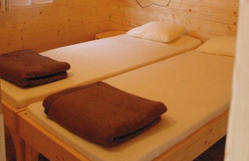 Blato Resort | Victoria Cottage Camping Dole
