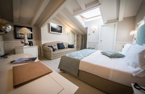 Barriera Vecchia-San Giacomo Hotel | Victoria Hotel Letterario