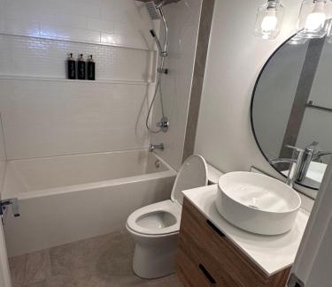 Victoria Apartment | Victoria's Family Oceanside Retreat, brand new 2br