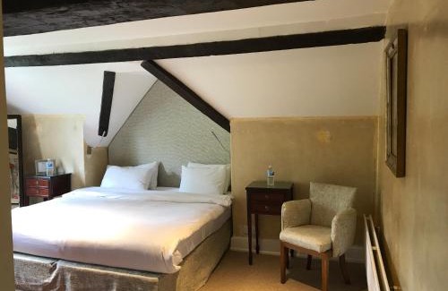 Frampton on Severn House | Victoria Spa Lodge