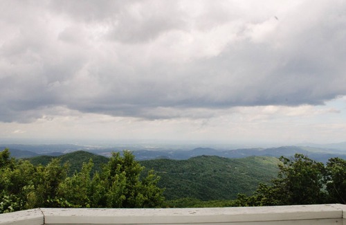 Chalet Village Ski Chalet | VICTORIAN CHALET OVERLOOKING GATLINBURG, SLEEPS UP TO 7.