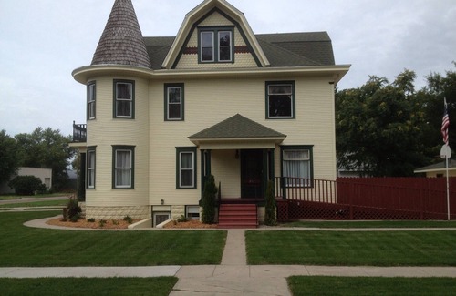 Loup City House | Victorian House Loup town Nebraska