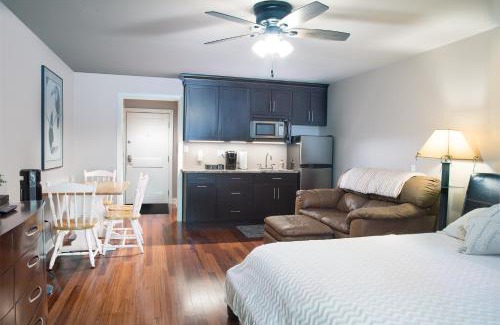 Elkhart Lake Apartment | Victorian Inn Elkhart Lake