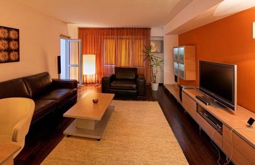 Bucharest City-Centre Apartment | Victoriei 2 - 2 bedroom apartment city view