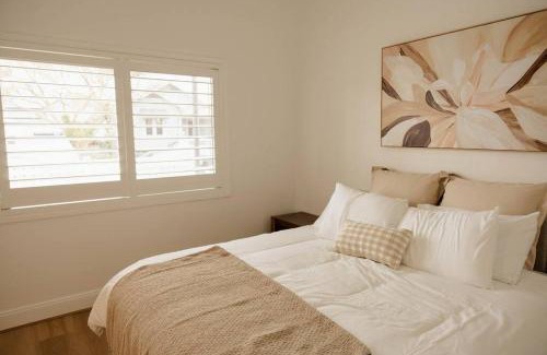 Hamilton House | Vida Hamilton - 3 bed, 2 bath kids playground!