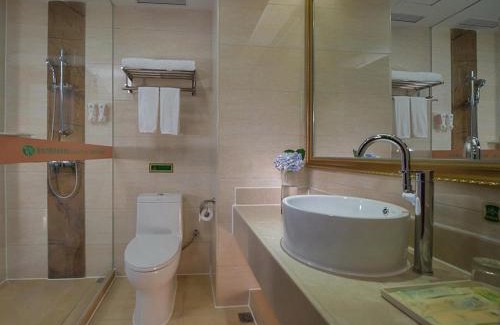 Xiangqiao Qu Hotel | Vienna Hotel Chaozhou Plaza