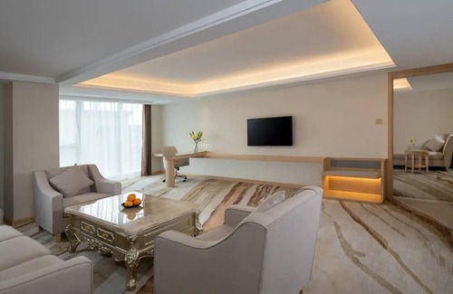 Hepingcun Hotel | Vienna Hotel exhibition south
