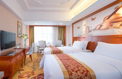 Buji Hotel | Vienna Hotel Shenzhen Bantian South Huancheng Road