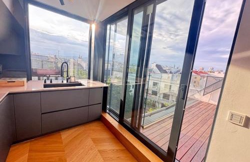Leopoldstadt Apartment | Vienna Royal Penthouse