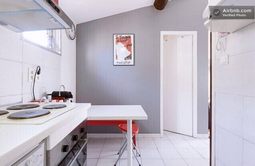 Hotel-de-Ville Apartment | Vieux Port to Notre Dame de la Garde Triplex 70 m2 terrace