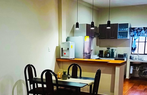Coatepeque House | View of the Mountains | 2 Min. from the Historic Center