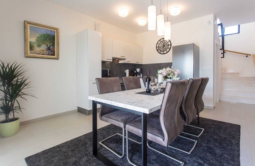 Vinisce Villa | View Villas Collection - Villa Olive Tree, family-friendly villa