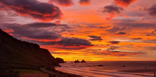 Runanga Bed & Breakfast | View With A Room NZ - Boutique Beachfront Accommodation on the Great Coast Road