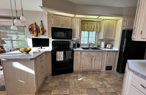 East Mesa House | Viewpoint Resort Spacious 2-bedroom on Golf Course with View & Great Amenities