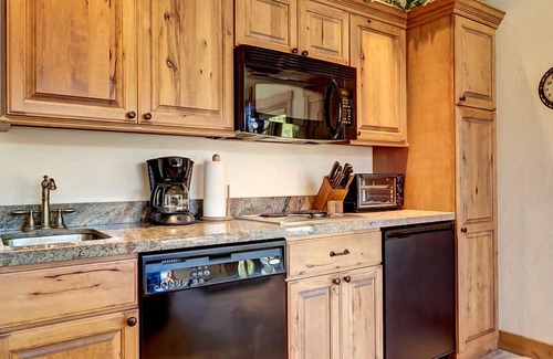 Corkscrew Flats Apartment | Views and Entrance Along French Creek One Bedroom Condo