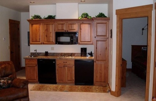 Corkscrew Flats Apartment | Views and Entrance Along French Creek One Bedroom Condo
