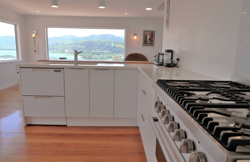 Stepneyville House | Views-For-Ages
