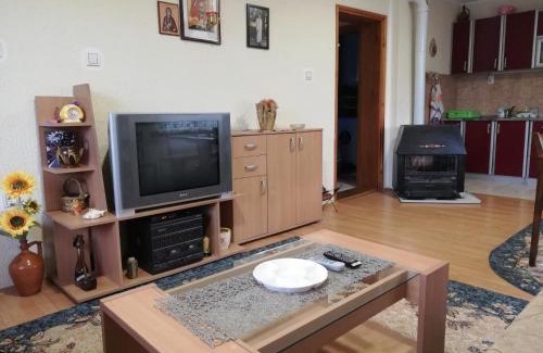 Mladenovac House | Vikend kuća Ivković