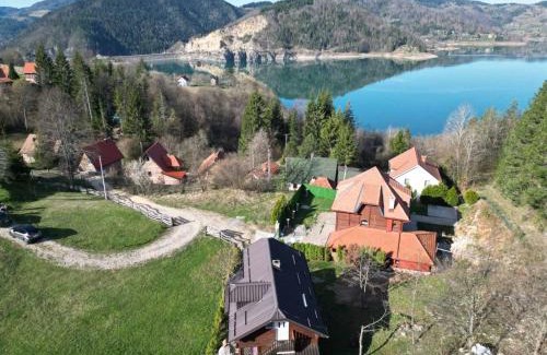 Konjska Reka House | Vikendica moonlight