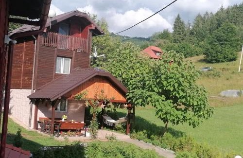Konjska Reka House | Vikendica moonlight