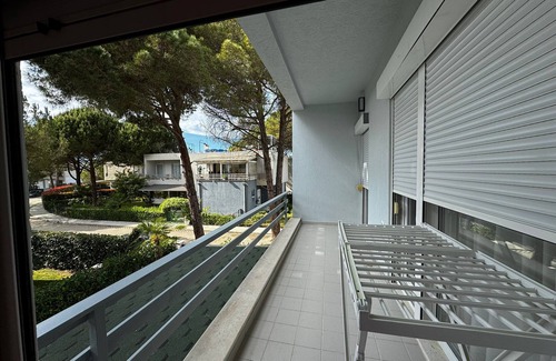 Qerek Villa | Vila 17 lura 2 gjiri lalzit