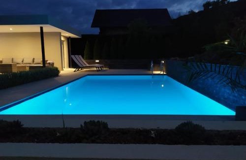 Ighiu Villa | Vila Gosen