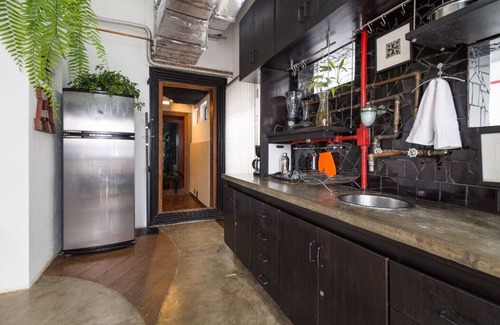 Vila Madalena Apartment | VILA MADALENA: BEST LOCATION, ARTISTIC APARTMENT