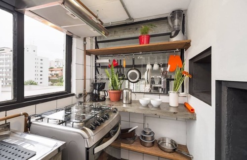 Vila Madalena Apartment | VILA MADALENA: INCREDIBLE VIEW, Artistic Apartment