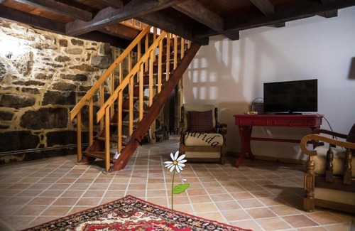 Paredes de Coura House | Vila Margarida by TonsdeVerde