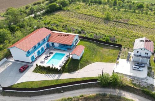 Mahmudia Villa | Vila Mavis-cazare cu piscina incalzita 1 mai-30 sept
