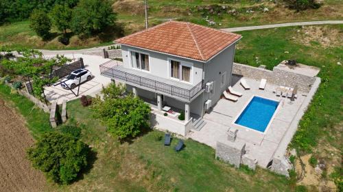 Radanovici Villa | Vila Mirko