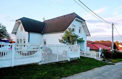 Podhajska House | Vila Nela