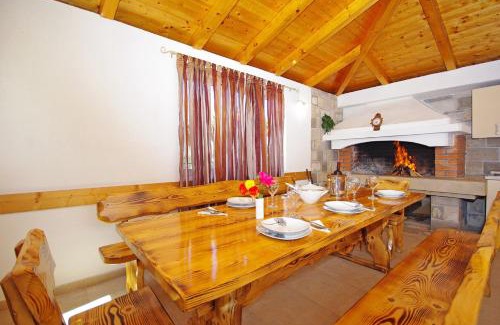 Vrgorac House | Vila Nova with private heating pool and jacuzzi