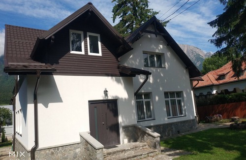 Busteni Villa | Vila Panduri 23, Bușteni – A Hidden Gem in Romania’s Carpathian Mountains