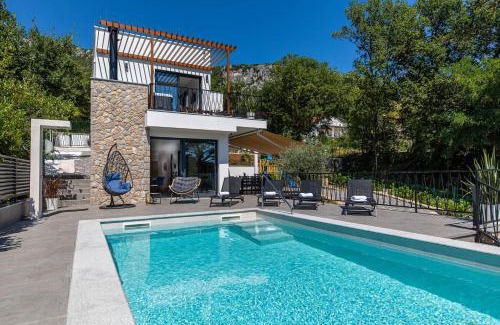 Bribir Villa | Vila Petram