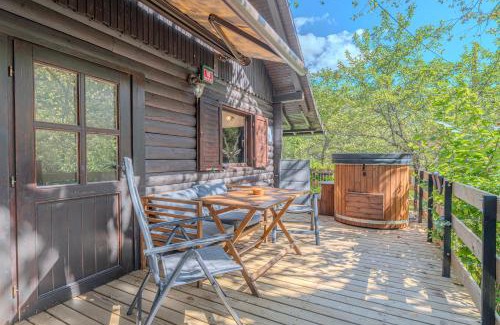 Hrib pri Hinjah House | Vila Rozi, Osilnica - vacation house Pr' Vili Rozi