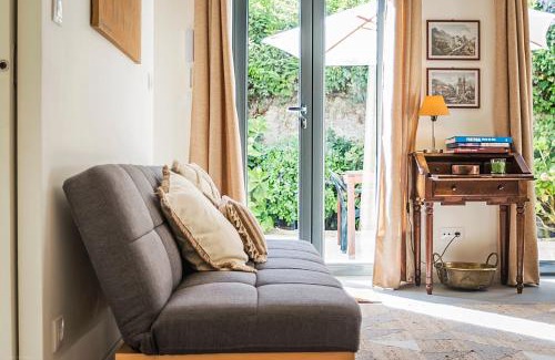 Sintra Ski Chalet | Vila Santa Maria - Cosy Guest House