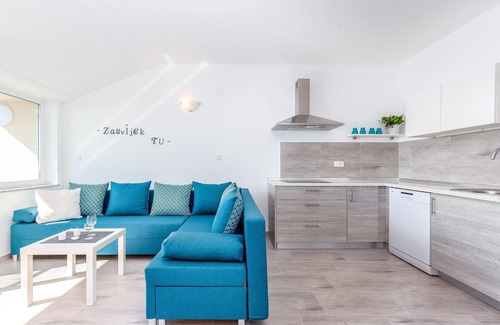 Dramalj Apartment | Vila Veronique with wonderful sea view VVG
