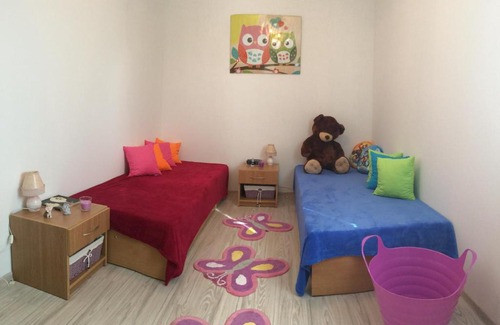 Hul House | Vila Vodica