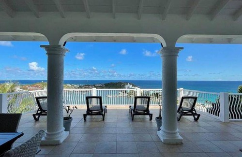 Oyster Pond Villa | Villa ∙ 3 bedrooms ∙ 7 guests