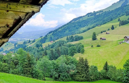 Frutigen Villa | Villa ∙ 1 bedroom ∙ 4 guests
