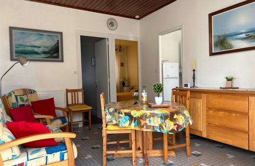 Pornic Villa | Villa '1 - Maison De Pêcheur Pré Vert' with Private Terrace and Private Garden